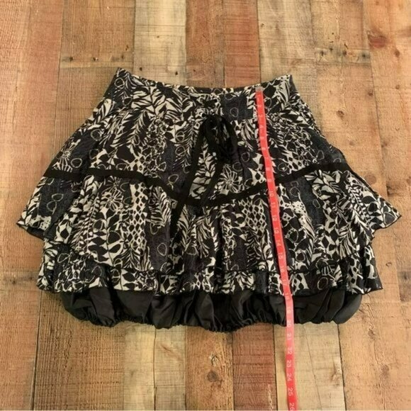 Alberto Malaki silk ruffle mini skirt with bubble underlay navy and silver 8 - Picture 8 of 9